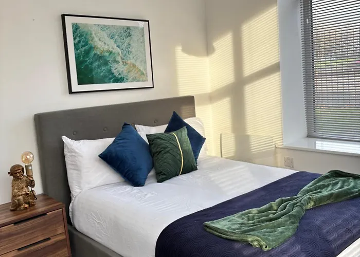 Daire The Haven - 2 Bed Cozy - Sleeps 6 - Private Parking *