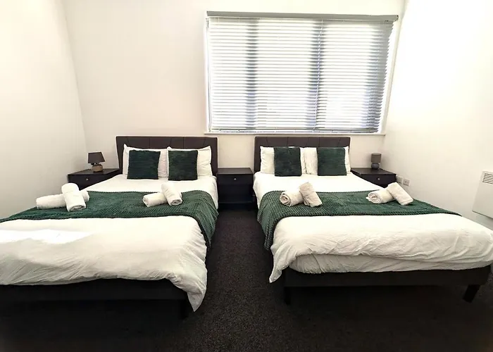 Spacious And Modern 2br - Free Parking Apartamento *