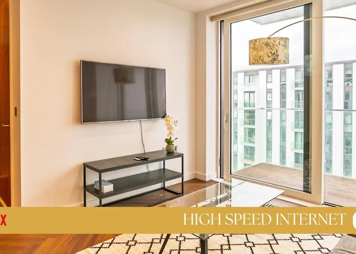 Salford Skyline At Media * 曼彻斯特