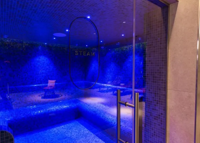 Apartman View With Pool Manchester