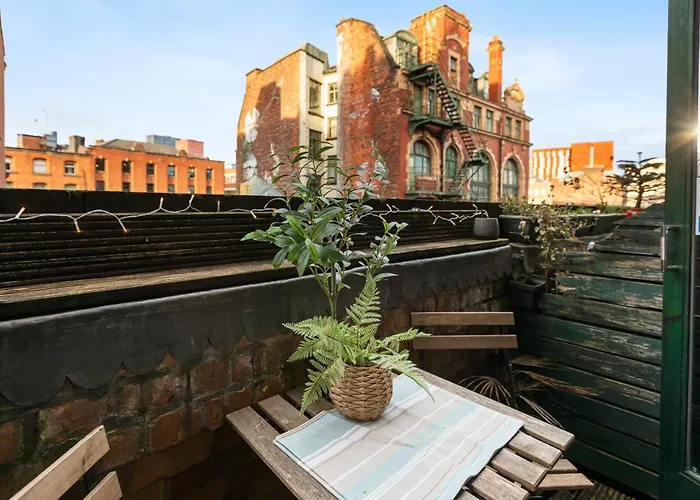 Rooftops View, Northern Quarter, Balcony Manchester