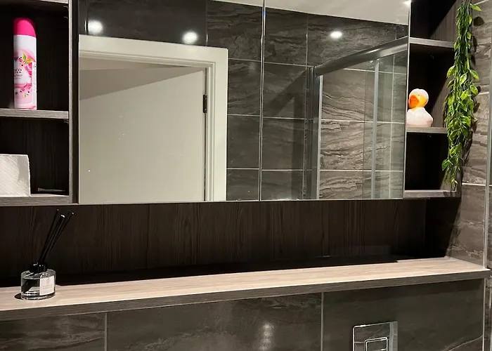 Lux Deansgate Multi Story * Манчестер