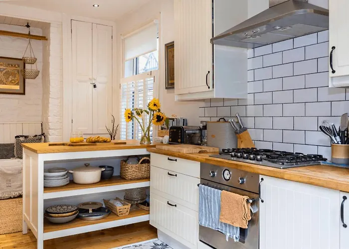 1bdr Didsbury Loft With Parking And Outdoor Space Appartamento *