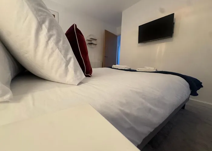 Apartamento Ideally Located Didsbury Chorlton Gated Parking - Pass The Keys Mánchester