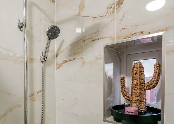 Apartament Modern & Comfortable In *