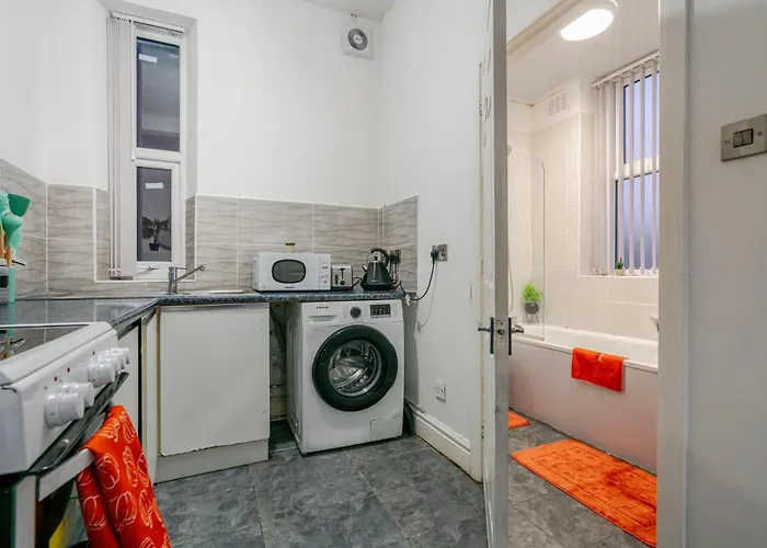 Comfort Hub, Free Parking, Workstation *