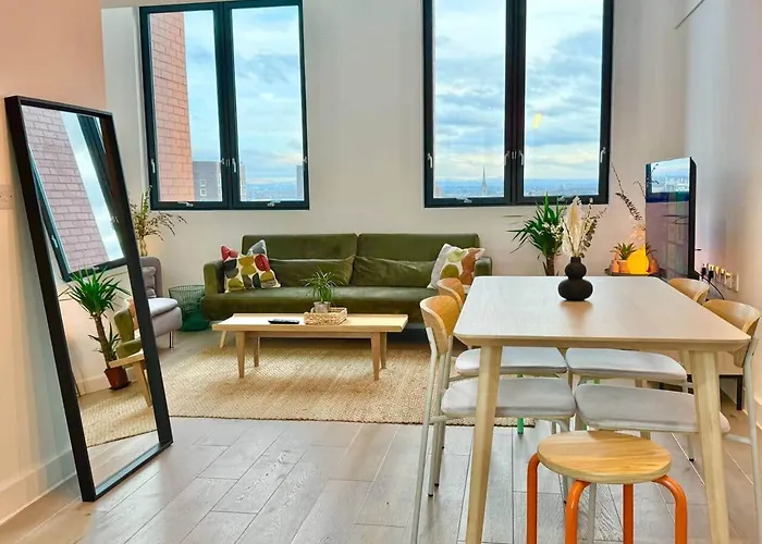 3 Bedroom Penthouse Roof Garden Parking Canal 맨체스터