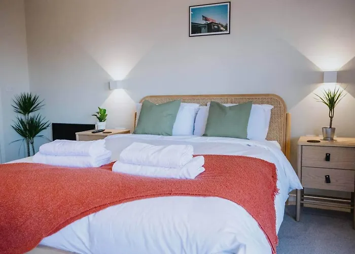 아파트 Boutique Centre Apartment, Balcony, Parking