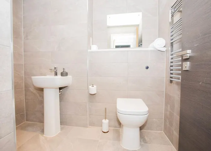 Luxury - - Pool - Terrace - Gym - Parking - Apartmán