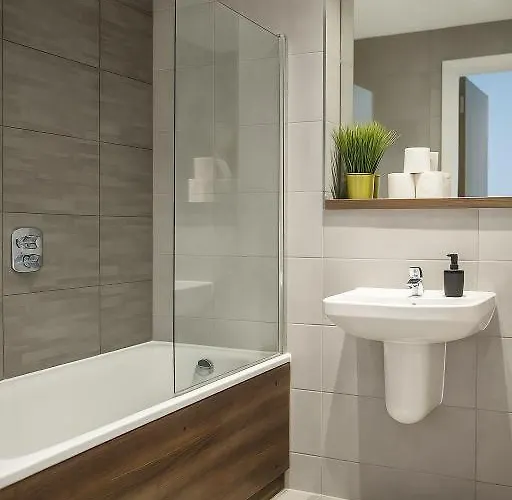 Charming Abode - Incredible Views * Manchester