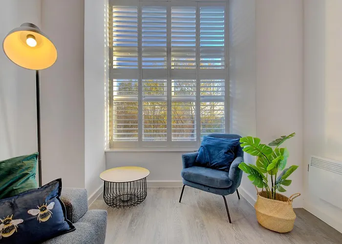 Ancoats Old Spinning Mill Free Parking - Pass The Keys مانشستر