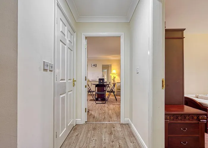 Spacious Free Parking Victoria Park - Pass The Keys 公寓 *