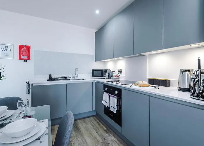 View With Pool Μάντσεστερ