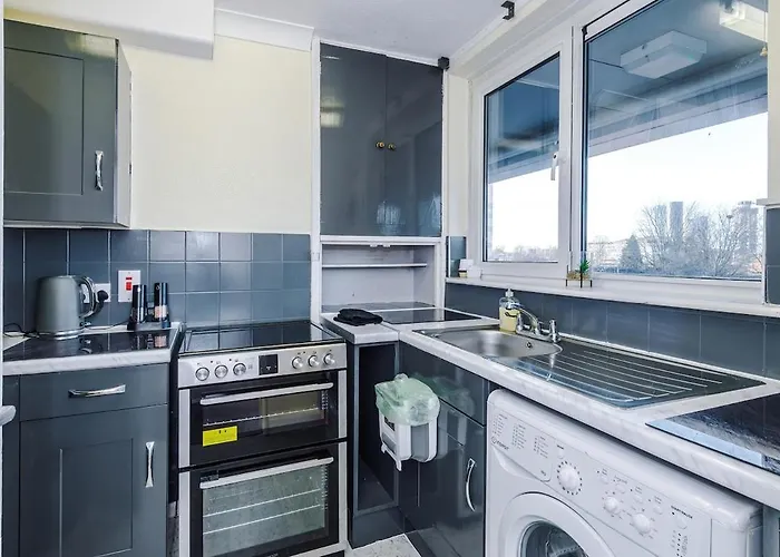 1br By Kammili - Near Centre, Universities & Hospital Apartment