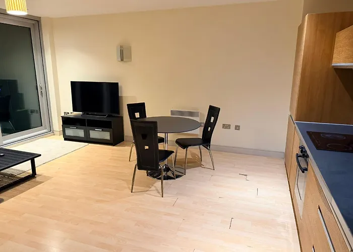 Spacious 2-bed In Centre Apartman
