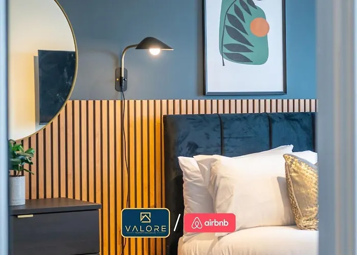 Luxury Waterfront 2br - Free Gym Access & Parking * 맨체스터