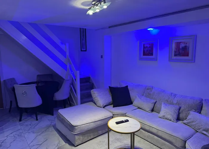 Apartment Des House *