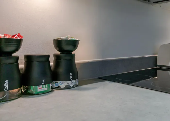 Modern 2-bed, 2-bath Near Old Trafford, Free Parking, Ideal For Contractors And Long