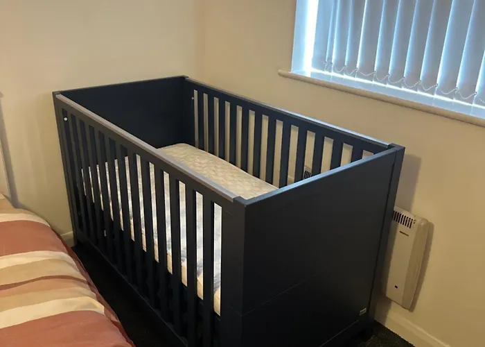 Entire 3 Bedroom In Manchester