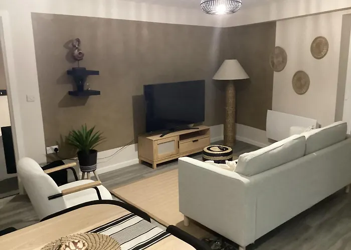 아파트 Executive 2 Bed With Free Parking