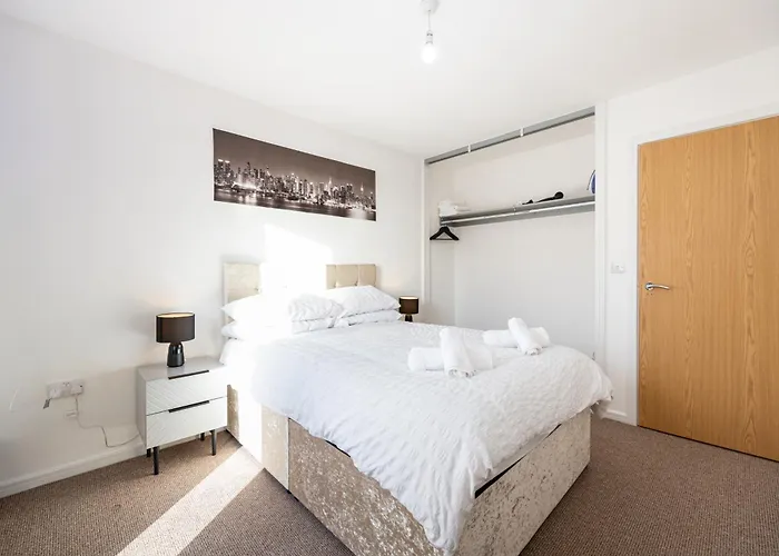 Cityside Walk To Etihad & Coop Live Apartamento