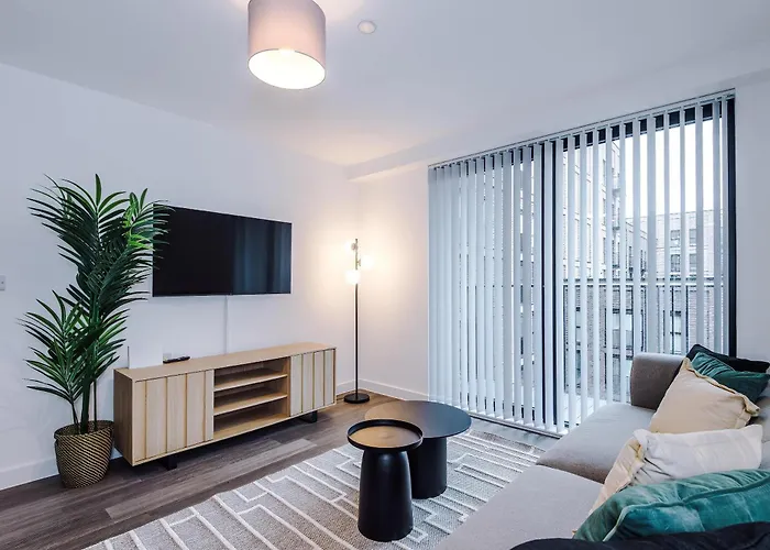 Apartament Modern 2br W Secure Parking Salford Manchester