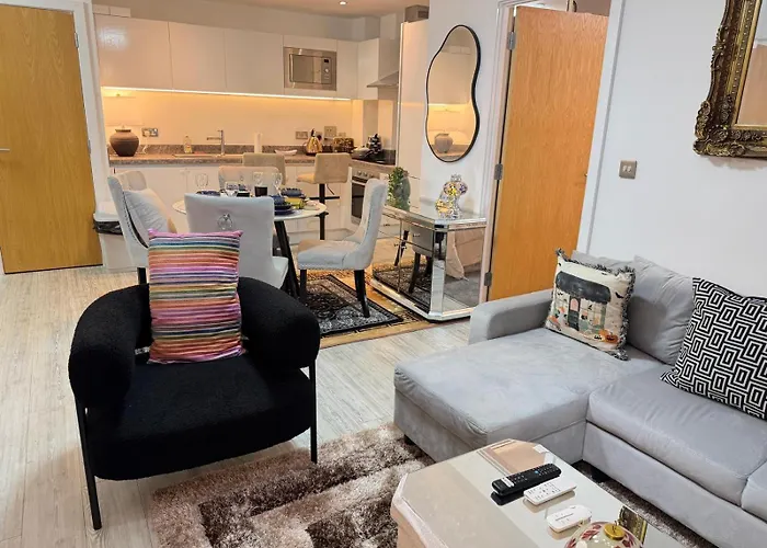 Lejlighed Mega12 Luxury Modern At Centre,2 Bath, 2 Toilets, 2 King Beds,-free Car Park *