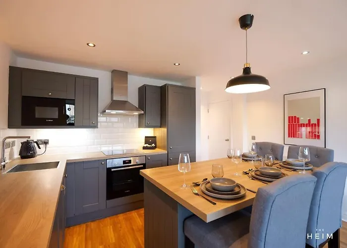 Axis At The Heim Manchester