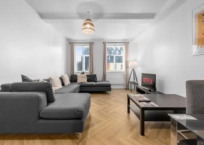 Apartament Brand New Centre 3 Bed Flat By Superhost *