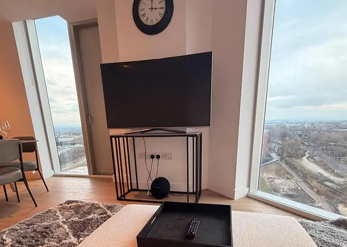 2bed - Sleeps 4 Centre Parking *