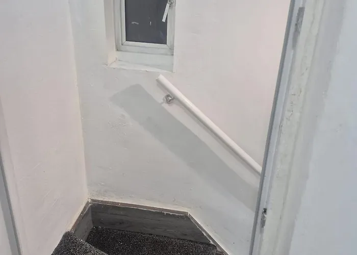 شقة Moston Two Bedroom Greater *