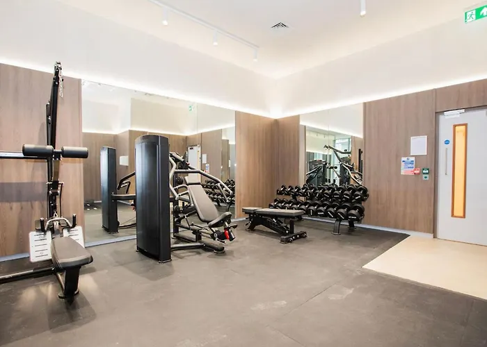 Luxury Condo-terrace - Gym - Parking -