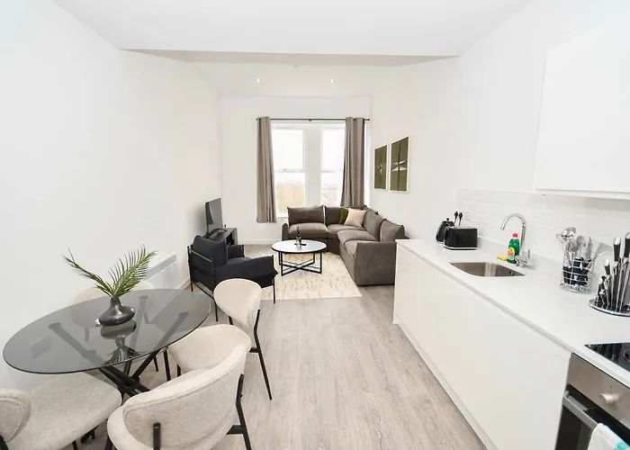 Spacious & Bright 1bed Nr Etihad Stadium *