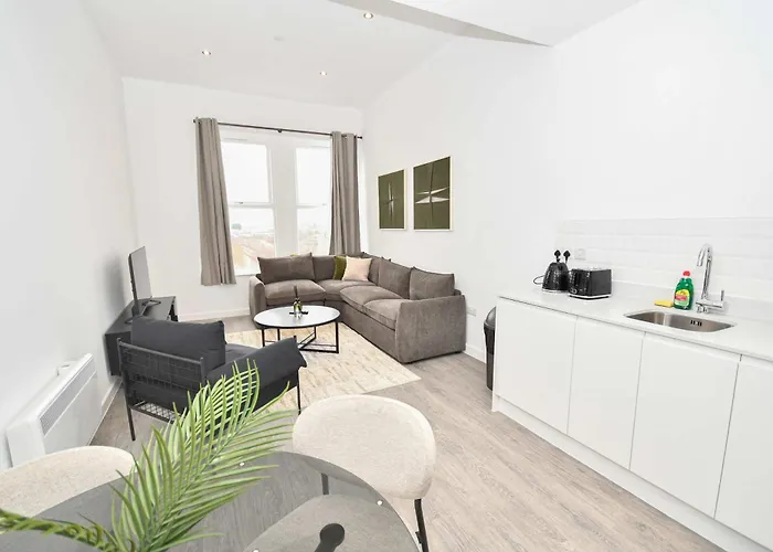 Spacious & Bright 1bed Nr Etihad Stadium * Manchester