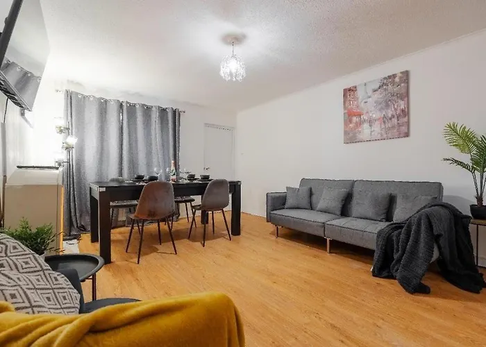 Lavish & Comfy - Contractors And Long - Close To Piccadilly & Etihad - Fast Speed Wi-fi - Sleep 7 * Manchester