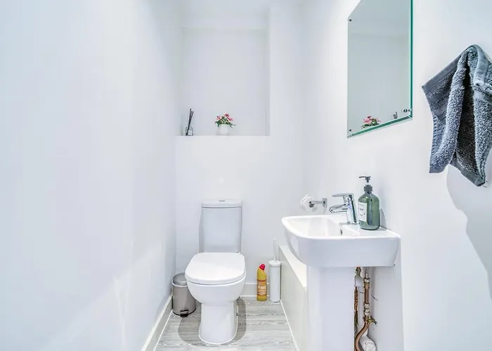 City View Apartment Near Manchester City Centre Апартаменты Манчестер