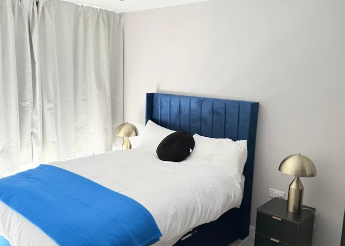 2 Bedroom In Centre Manchester