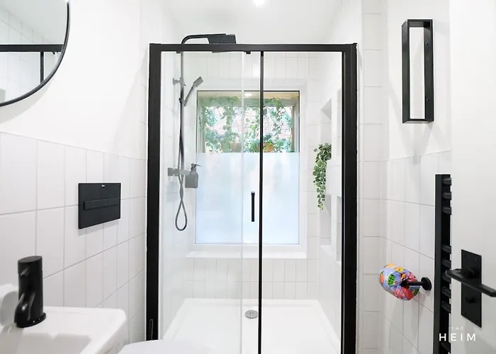 Dyehouse At The Heim *