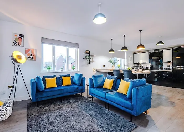 Luxury 2 Bed Close To Coop Etihad And Centre *