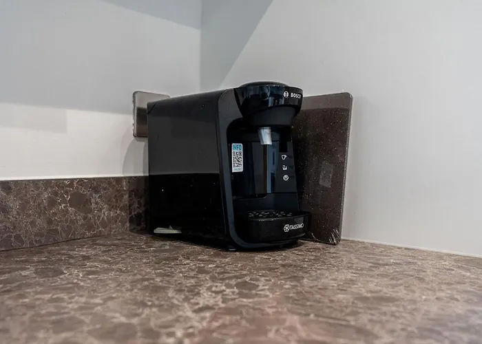 Elegant Modern One Bed Flat With Juliet Balcony Apartman *