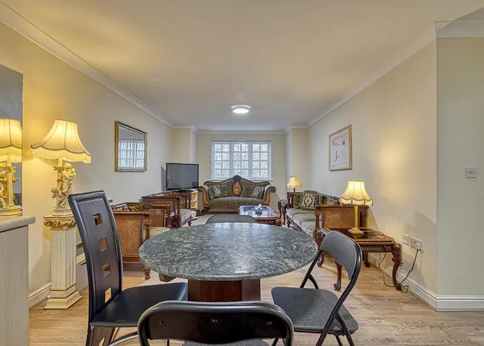 Apartament Spacious Free Parking Victoria Park - Pass The Keys