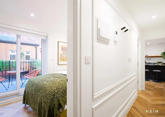 Daire Dyehouse At The Heim