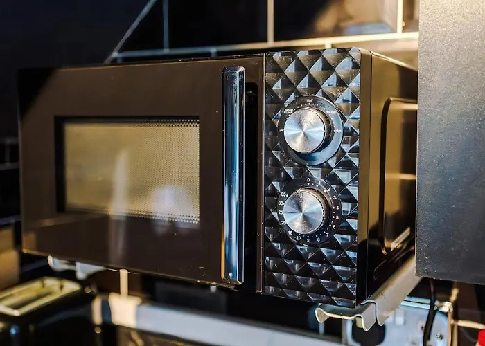 Stylish Home, Sleeps 7, Pool Table, Free Parking, Free Wi-fi, Full Kitchen, Perfect For Groups Appartamento Manchester