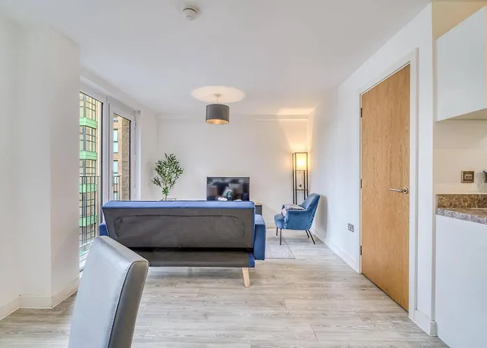 Apartament 2-bed Modern Salford - Near Centre Manchester