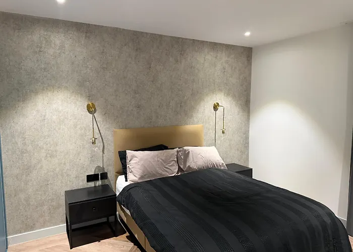 Daire Modern 2br In Piccadilly *