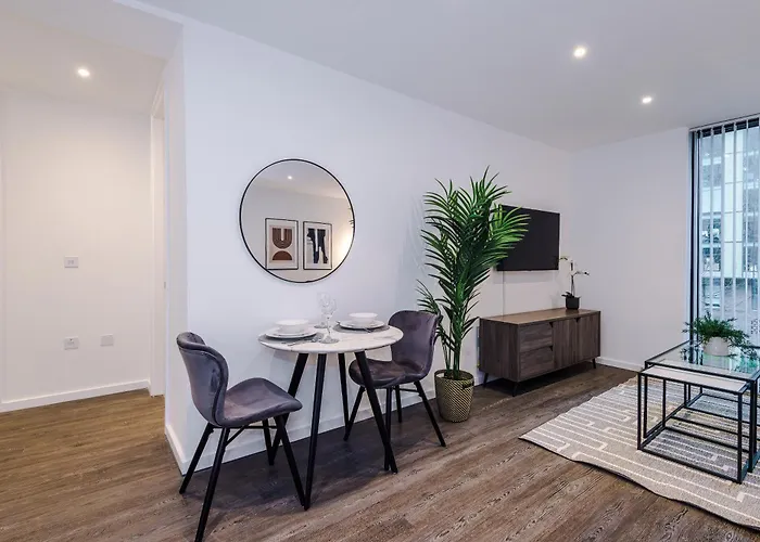 Stylish 1br Near Centre, Salford