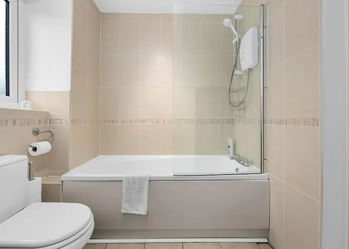 Modern 2 Bed Apartment, Salford Quays, Parking 아파트 맨체스터