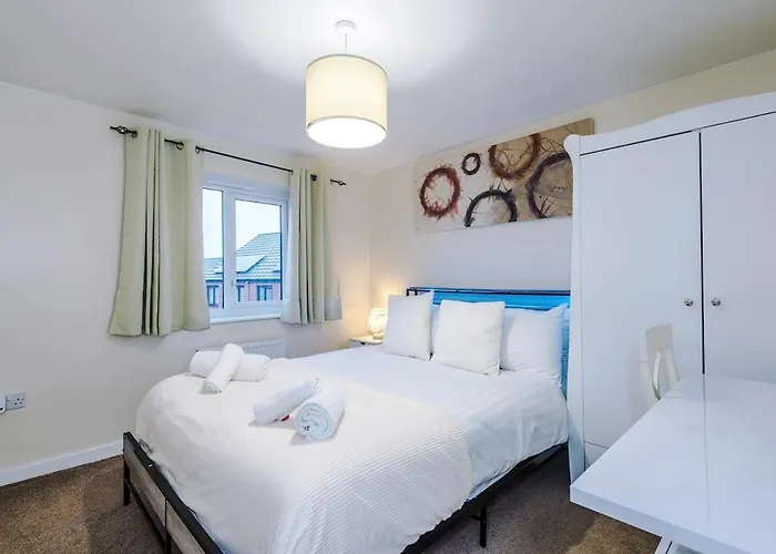 Stylish Lawnswood - Premium 3br For Business Or Work Near Etihad & Centre - Hosted By Parydise Manchester