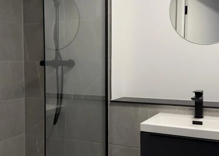 Luxury 2 Bed By Noire * Manchester