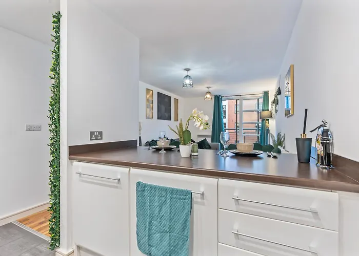 2-bed Apt-sleeps 5-long Stays-oxford St Apartamento